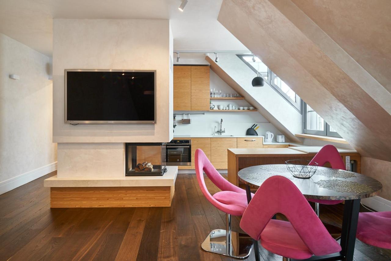 Emi Apartment Riga Exterior photo